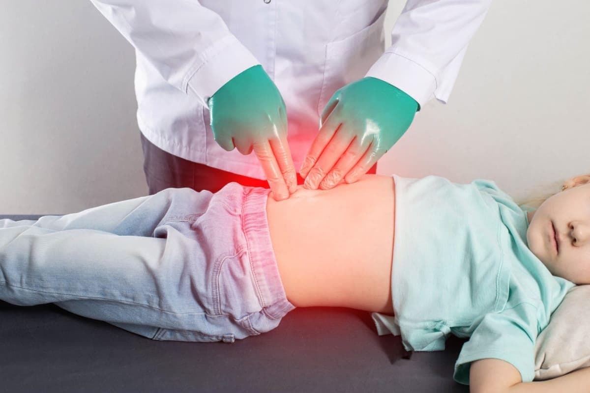 Ocluzia intestinala la copii: cauze, simptome si optiuni de tratament