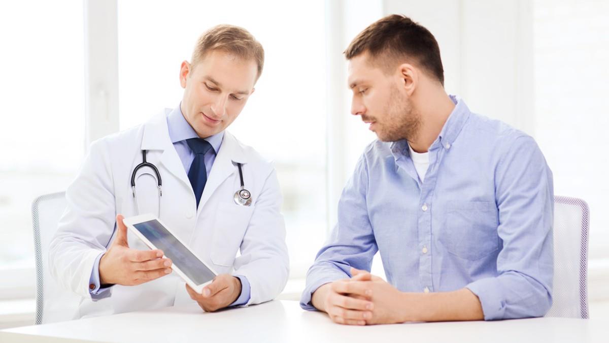 Hidrocelul: cauze, simptome, diagnosticare și opțiuni de tratament