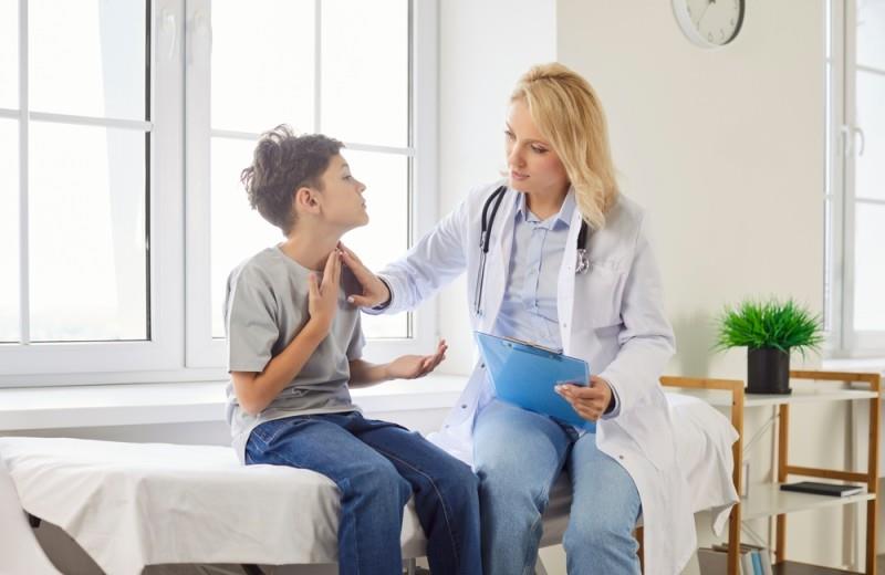 Ce este benefic pentru inflamația gâtului și cum se vindecă această infecție?