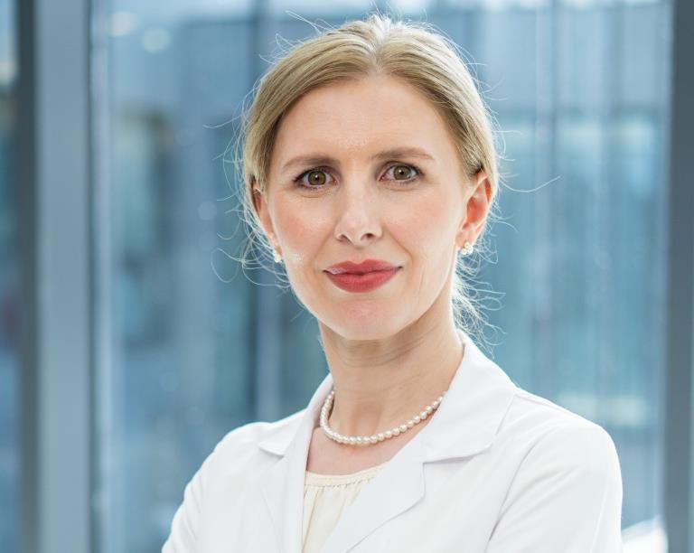 Dr. Beatrice-Elena Prie