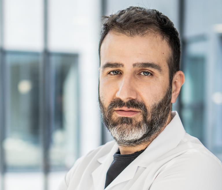Dr. Andrei Sebastian Diaconescu