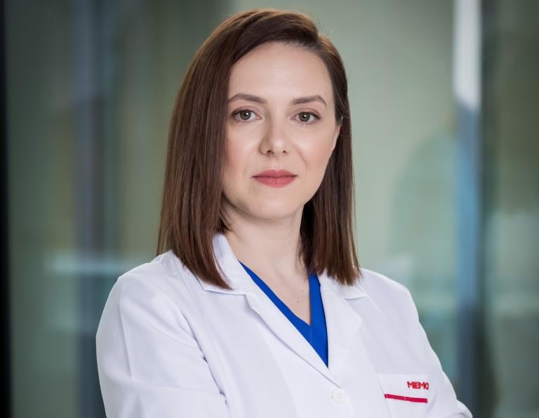 Dr. Esenia Calancea