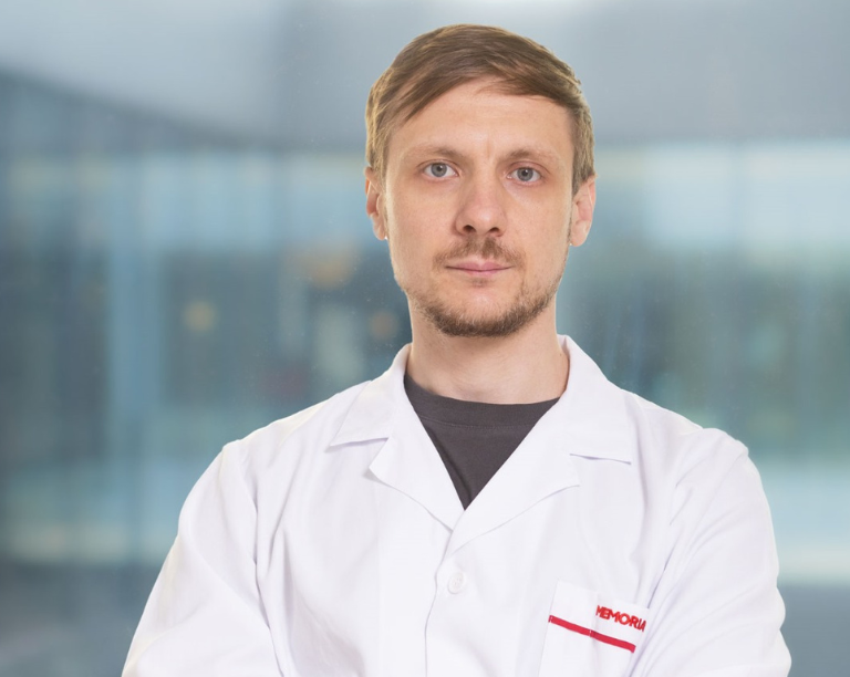 Dr. Iulian Slavu