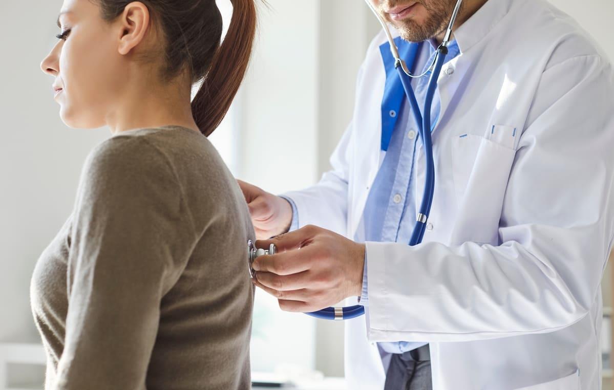 Hipertensiune pulmonară: cauze, simptome, diagnosticare și tratament
