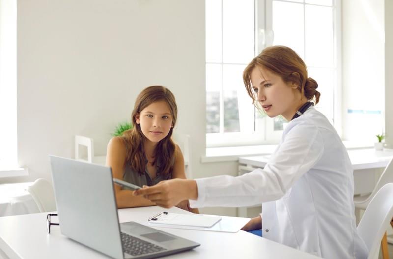 Ghid de investigații ginecologice pentru adolescente și tinere: ce trebuie să știi înainte de primul consult